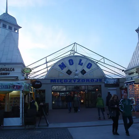 شقة Yellow Submarine