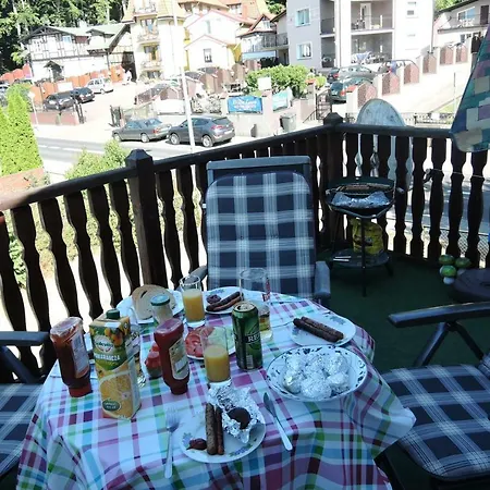 Yellow Submarine Apartment Miedzyzdroje